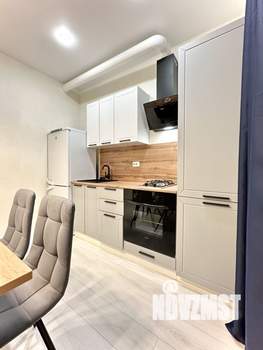 1-к квартира, посуточно, 40м2, 8/12 этаж