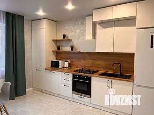 1-к квартира, посуточно, 40м2, 1/10 этаж