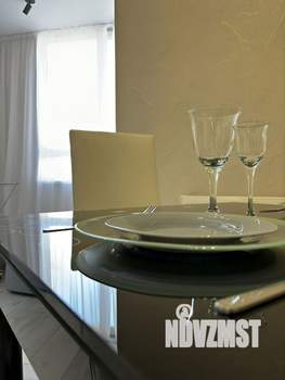 1-к квартира, посуточно, 45м2, 3/16 этаж