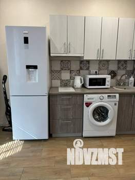 Студия квартира, посуточно, 35м2, 6/12 этаж