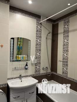 2-к квартира, посуточно, 42м2, 1/17 этаж