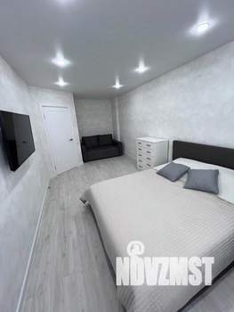 1-к квартира, посуточно, 38м2, 1/1 этаж