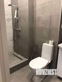 1-к квартира, посуточно, 39м2, 18/21 этаж