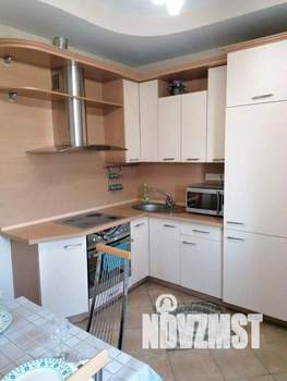 2-к квартира, посуточно, 100м2, 1/1 этаж