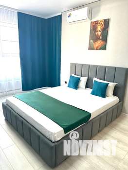 Студия квартира, посуточно, 30м2, 6/22 этаж