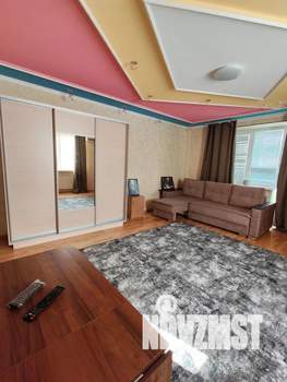 2-к квартира, посуточно, 66м2, 3/17 этаж