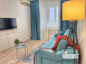 1-к квартира, посуточно, 40м2, 9/9 этаж