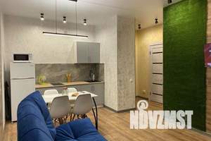 2-к квартира, посуточно, 40м2, 18/23 этаж