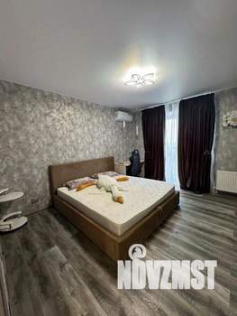 1-к квартира, посуточно, 42м2, 1/1 этаж