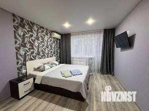 1-к квартира, посуточно, 34м2, 3/9 этаж