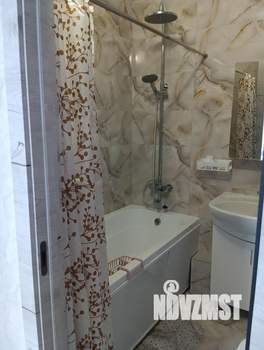 1-к квартира, посуточно, 40м2, 5/10 этаж