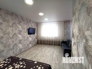 Студия квартира, посуточно, 42м2, 5/17 этаж