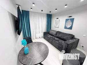 1-к квартира, посуточно, 44м2, 1/9 этаж