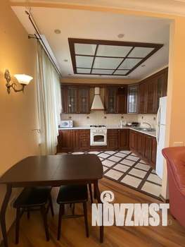 1-к квартира, посуточно, 56м2, 6/7 этаж