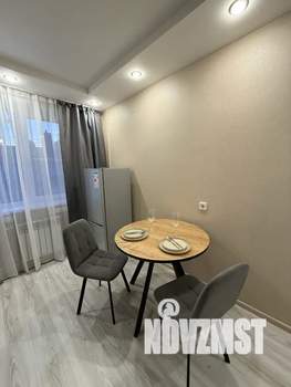 1-к квартира, посуточно, 35м2, 3/3 этаж