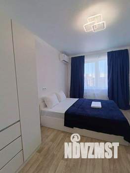 1-к квартира, посуточно, 43м2, 1/1 этаж