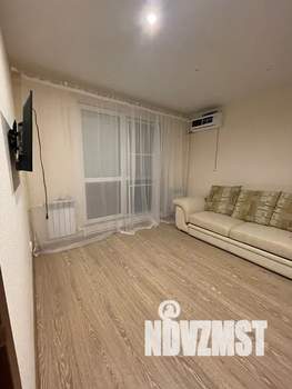 2-к квартира, посуточно, 40м2, 1/4 этаж