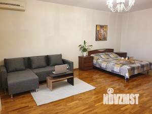 1-к квартира, посуточно, 60м2, 5/9 этаж