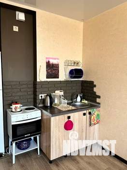 Студия квартира, посуточно, 32м2, 19/20 этаж