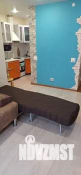 Студия квартира, посуточно, 25м2, 1/4 этаж