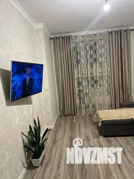 1-к квартира, посуточно, 37м2, 2/10 этаж