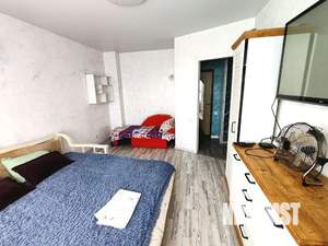 1-к квартира, посуточно, 35м2, 18/18 этаж