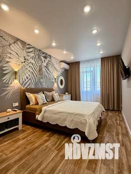 2-к квартира, посуточно, 60м2, 7/19 этаж