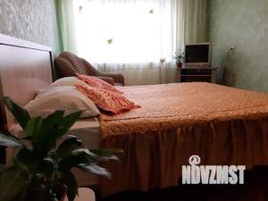 1-к квартира, посуточно, 33м2, 1/9 этаж