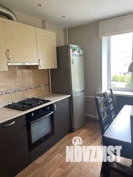 2-к квартира, посуточно, 47м2, 3/8 этаж