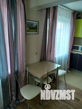 Студия квартира, посуточно, 30м2, 4/5 этаж