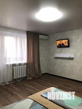 1-к квартира, посуточно, 38м2, 7/9 этаж