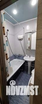 Студия квартира, посуточно, 25м2, 1/4 этаж