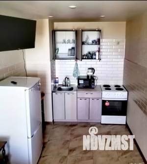 1-к квартира, посуточно, 32м2, 7/10 этаж