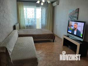 1-к квартира, посуточно, 42м2, 16/16 этаж