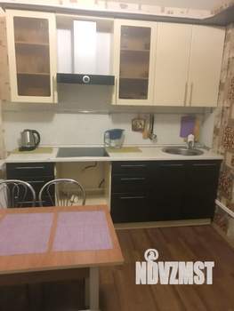 1-к квартира, посуточно, 42м2, 4/10 этаж