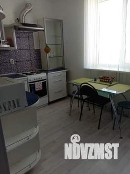 1-к квартира, посуточно, 45м2, 8/9 этаж