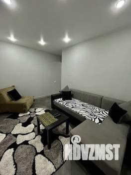 1-к квартира, посуточно, 44м2, 16/20 этаж