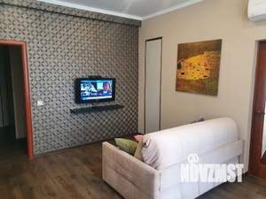 2-к квартира, посуточно, 45м2, 1/2 этаж