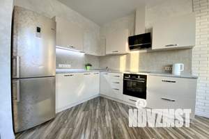 1-к квартира, посуточно, 55м2, 27/30 этаж