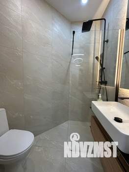 Студия квартира, посуточно, 38м2, 5/10 этаж