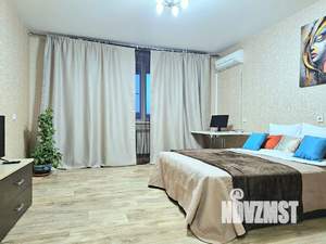 1-к квартира, посуточно, 43м2, 8/10 этаж