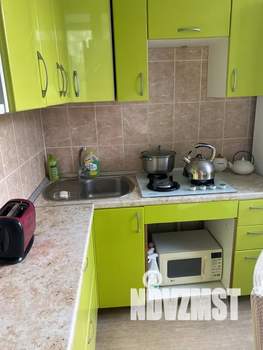 2-к квартира, посуточно, 45м2, 3/3 этаж