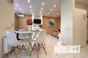 1-к квартира, посуточно, 34м2, 3/10 этаж