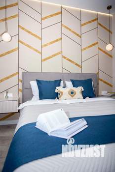 Студия квартира, посуточно, 32м2, 12/21 этаж