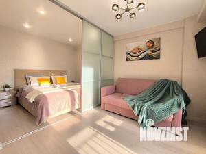 Студия квартира, посуточно, 39м2, 9/19 этаж