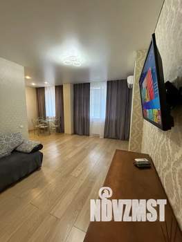 2-к квартира, посуточно, 52м2, 1/7 этаж