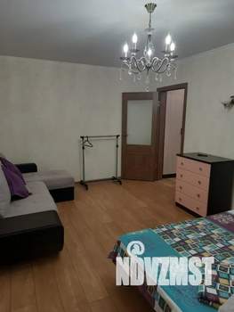1-к квартира, посуточно, 36м2, 1/16 этаж