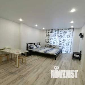 1-к квартира, посуточно, 28м2, 7/19 этаж