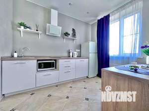 1-к квартира, посуточно, 34м2, 6/10 этаж