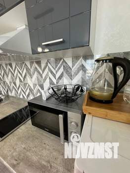 Студия квартира, посуточно, 25м2, 19/23 этаж